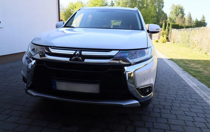Mitsubishi Outlander cena 85000 przebieg: 56500, rok produkcji 2016 z Jutrosin małe 254